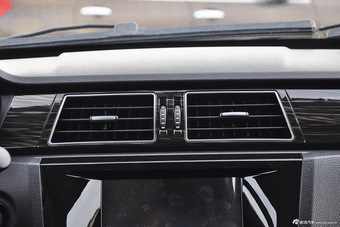 2016款迈威1.5L手动舒适型