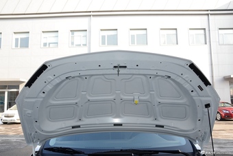 2016款雪佛兰乐风RV 1.5L自动智行版