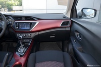 2016款蓝鸟1.6L自动智酷版