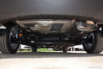 2016款朗动1.6L手动尊贵型