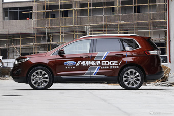 2015款锐界2.7T自动四驱尊锐型