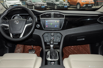 2015款锐腾 1.5T自动四驱豪华版