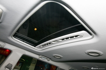 2014款路帝 2.0T柴油两驱豪华导航版