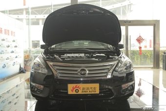 2013款天籁2.0L XL舒适版
