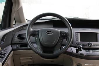 2014款比亚迪e6先行者尊贵版到店实拍