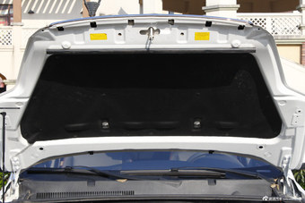 2015款吉利GX7 2.0L运动版自动尊贵型