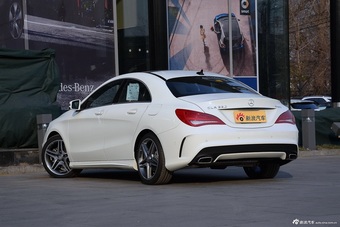 2016款奔驰CLA级 CLA220 2.0T自动4MATIC