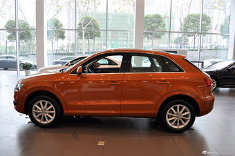 2013款奥迪Q3 35TFSI 进取型