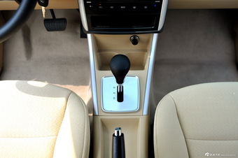 2014款北汽E150EV电动科技版