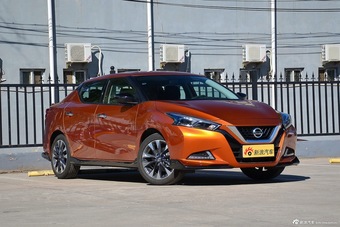 2016款蓝鸟1.6L自动智炫版