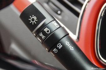 2015款瑞风S2 1.5L自动CVT豪华智能型