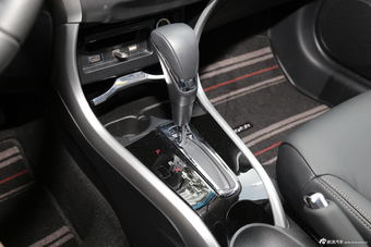 2016款凌派1.8L自动旗舰版