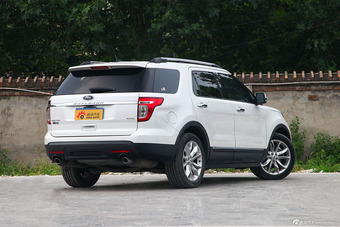 2013款探险者 3.5L尊享型