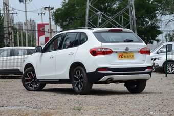 2016款中华V5 1.5T自动两驱运动型