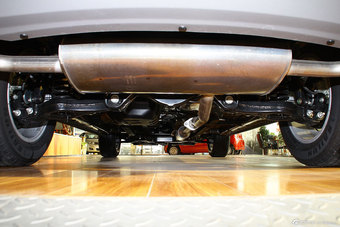 2014款众泰T600 1.5T手动精英型