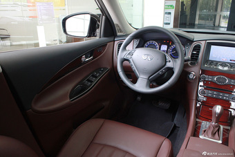 2013款英菲尼迪QX50到店实拍