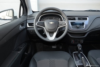 2016款雪佛兰乐风RV 1.5L自动智行版