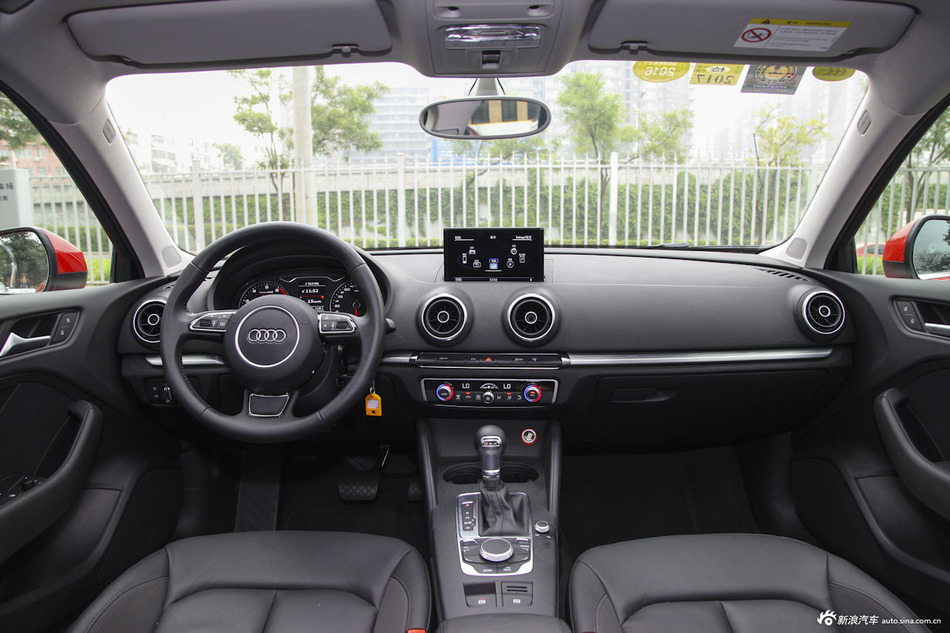 2015款 奥迪A3 Sportback 40TFSI豪华型