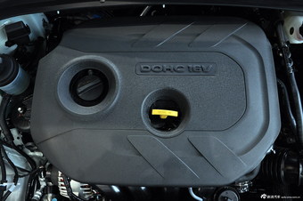 2013款名图1.8GLS自动智能型北极玉