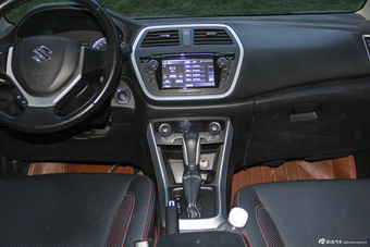 2014款锋驭1.6L CVT精英型