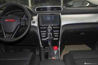 2015款哈弗H2 1.5T自动两驱精英型