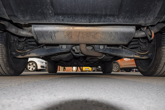 2015款锐腾 1.5T自动四驱豪华版