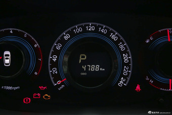 2015款大7 SUV 2.2T自动四驱智尊型