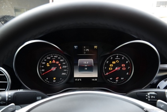 2016款奔驰C级 C200 2.0T自动 Coupe轿跑版