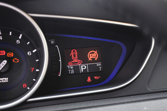 2014款荣威550S 1.8L自动智选版