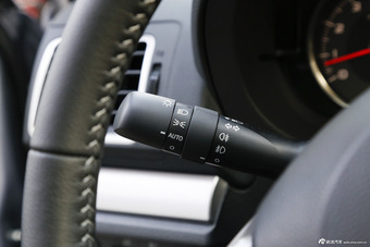 2015款森林人2.0L自动特装纪念版