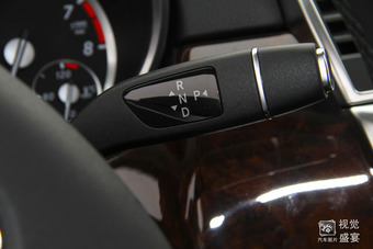 2015款奔驰ML400 4MATIC动感型