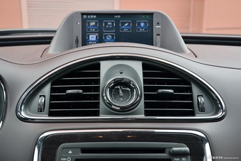 2014款昂科雷3.6L自动智享旗舰型四驱