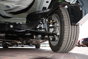 2015款英朗18T双离合旗舰型