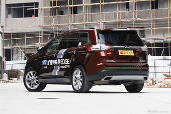 2015款锐界2.7T自动四驱尊锐型