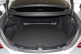 同级新标杆推双造型.实拍奔驰新款E级