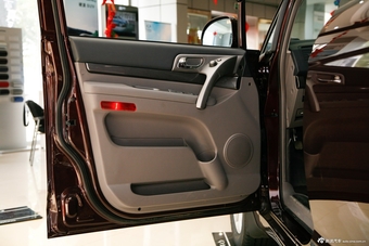 2014款路帝 2.0T柴油两驱豪华导航版