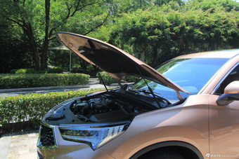 2016款讴歌CDX 1.5T自动 两驱尊享版