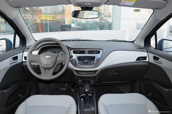 2016款雪佛兰乐风RV 1.5L自动畅行版图片