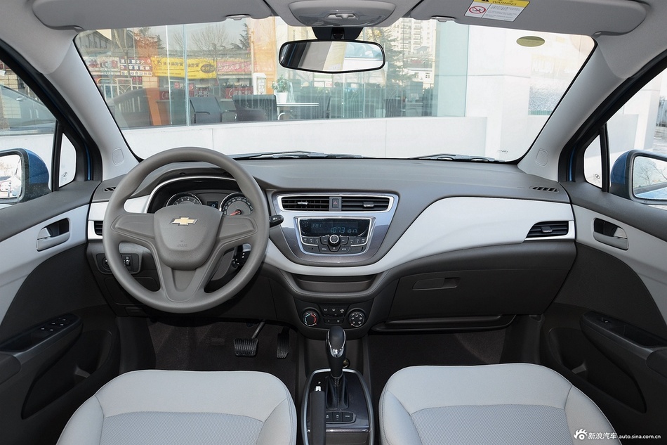 2016款雪佛兰乐风RV 1.5L自动畅行版