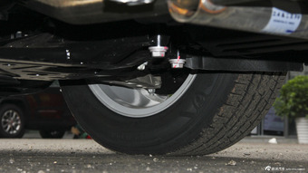 2016款自由光2.4L自动领先版