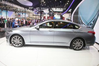 2014款现代劳恩斯