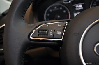 2013款奥迪Q3 35TFSI 进取型