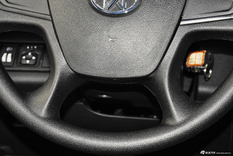 2015款骐铃T7 2.8T手动两驱舒适版标准轴距JE493ZLQ4CB