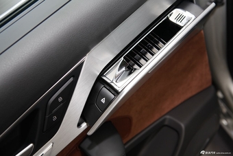 2014款奥迪A8L 45 TFSI Quattro豪华型