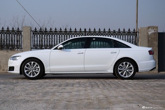 2016款奥迪A6L 3.0T自动45TFSI quattro运动型