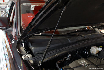 2014款众泰T600 1.5T手动精英型