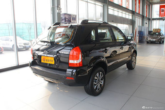 2013款途胜2.0L两驱手动时尚型