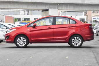 2016款凯翼C3 1.5L自动虹钻版