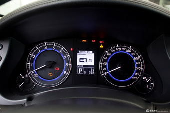 2013款英菲尼迪QX50到店实拍