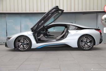  2014 BMW i8 1.5T Standard Edition